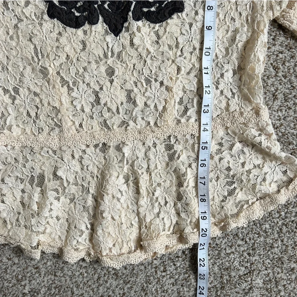 Free People Cream Lace Flutter Sleeve Blouse Black Embroidery Small